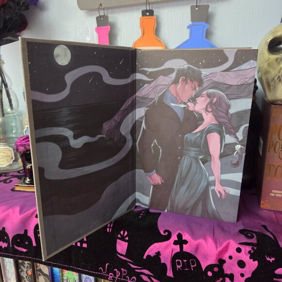 The Curse Of Saints by Kate Dramis Fairyloot Exclusive Special Edition - Picture 6 of 9